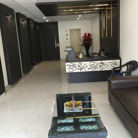 De Agya Paradise Hotell Ludhiana Exteriör bild