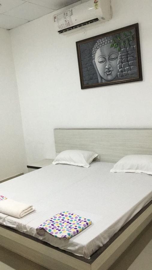 De Agya Paradise Hotell Ludhiana Exteriör bild